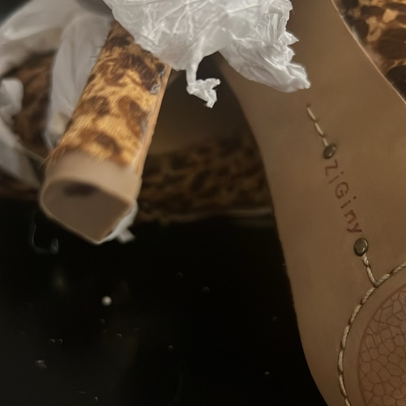 ZiGiny Skillet Skull Cheetah Print Stiletto Heals Women's Heel's.  Size 7.  NWOT - Picture 9 of 9